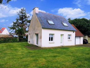 Maison 3* avec jardin, wifi, à 400m de la plage à Pleumeur-Bodou - FR-1-368-286